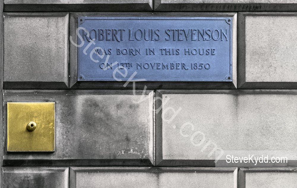 Plaque at Robert Louis Stevenson Birthplace